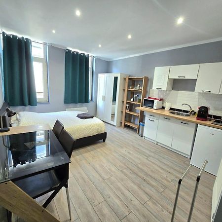 Appartement Hypercentre 301 +Wifi+Independant+ Cuisine Toilette Salle De Bain Privative 발랑시엔 외부 사진