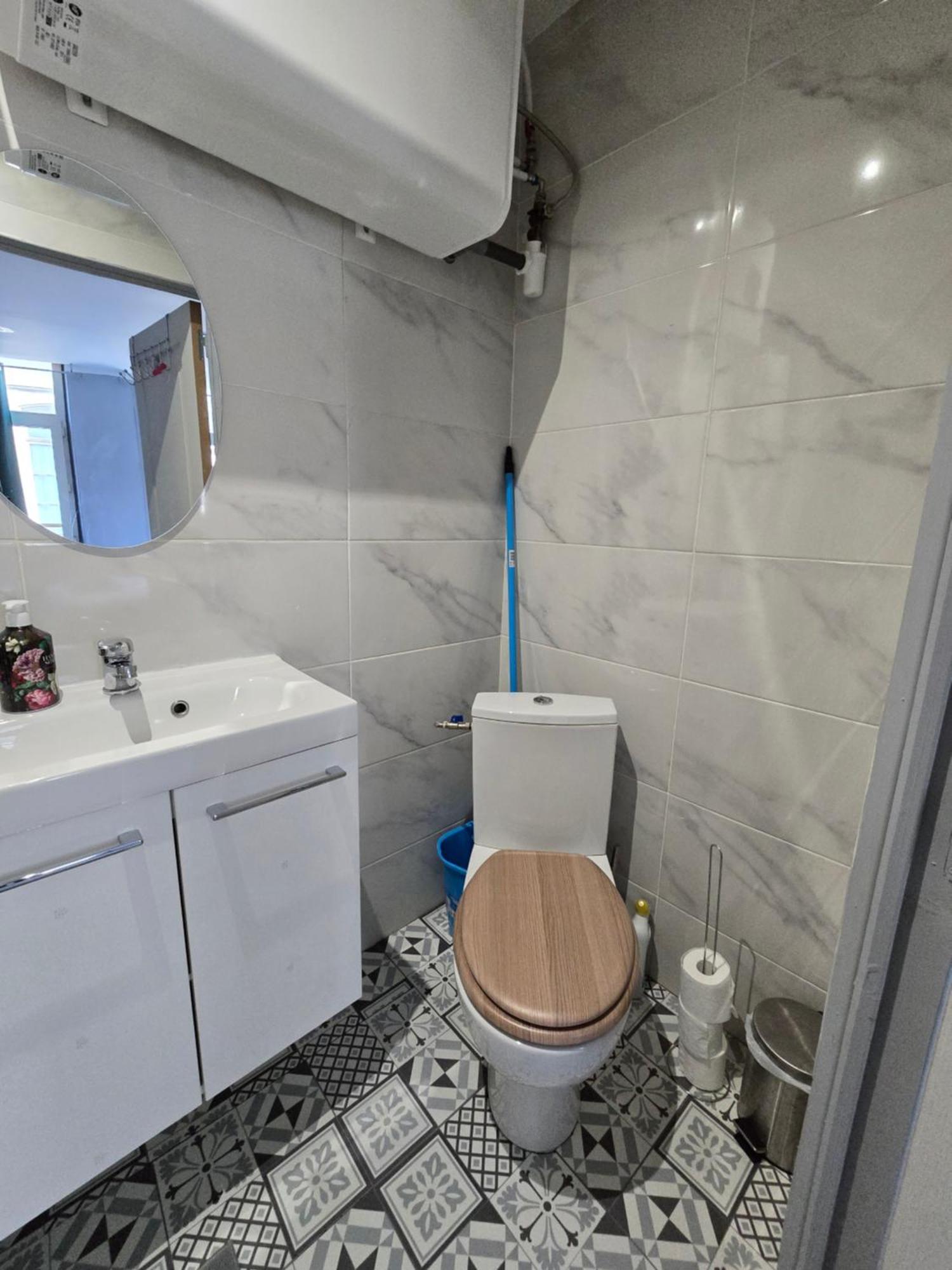 Appartement Hypercentre 301 +Wifi+Independant+ Cuisine Toilette Salle De Bain Privative 발랑시엔 외부 사진